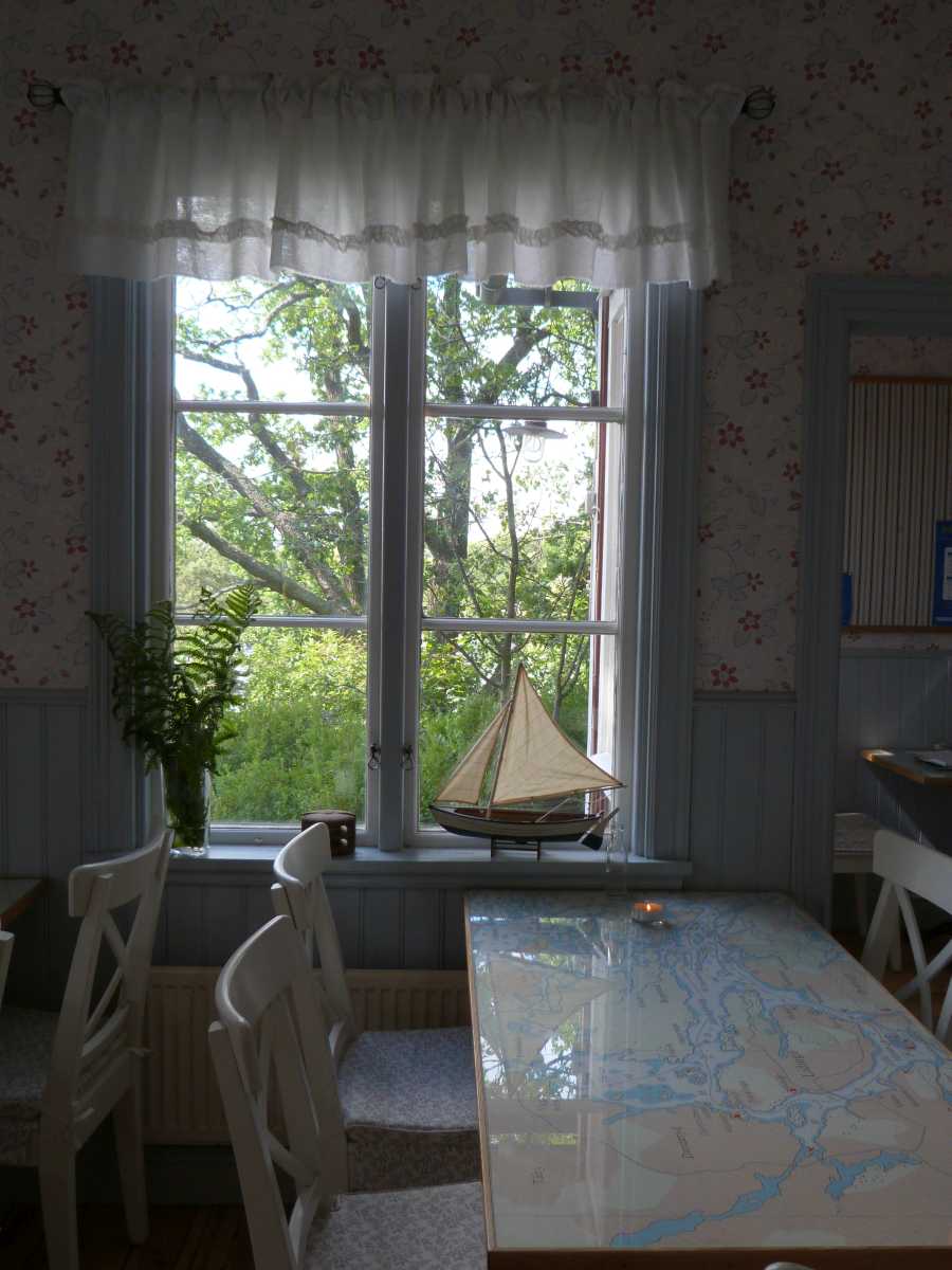 P1430180
